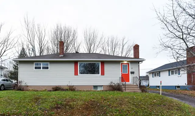 C1 MAIN - 3 BEDROOMS APARTMENT – FULLY FURNISHED | ALL UTILITIES - Photo 19