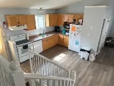 3 rooms Fanshawe student house on Thurman May 1, 2026 ALL INCLSV - Photo 3