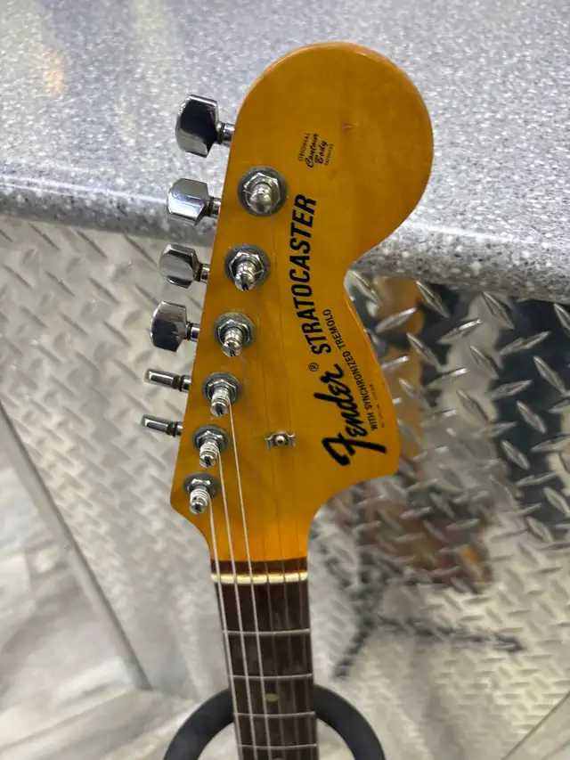 Fender Stratocaster 1969 Vintage Guitar - Photo 2