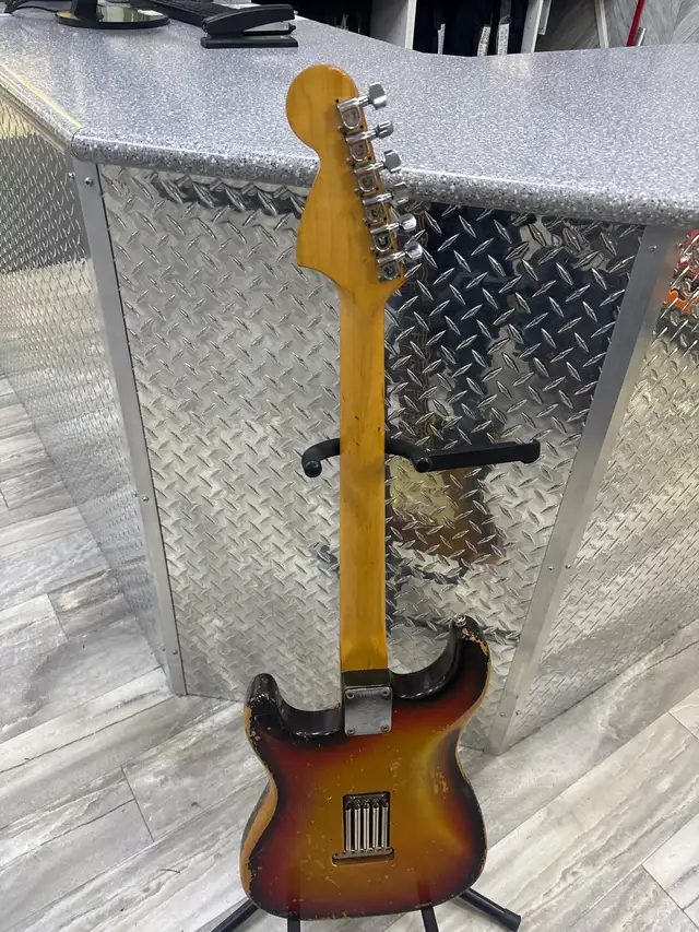 Fender Stratocaster 1969 Vintage Guitar - Photo 4