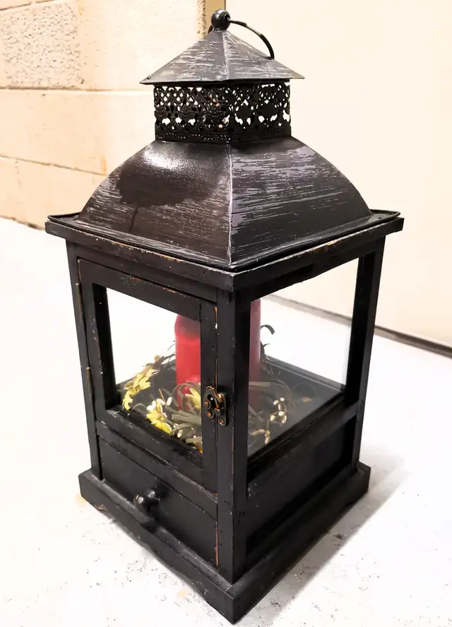 Hanging Candle Holder Lights - Photo 6