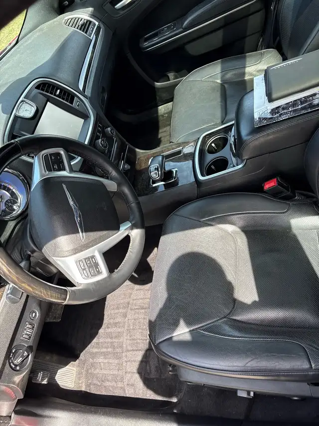 2014 chrysler 300c - Photo 3