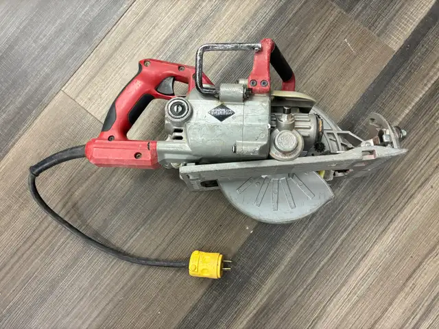 Skilsaw SPT77WML Magnesium Worm Drive Circular Saw - Photo 2