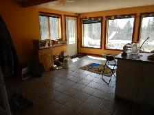 Suite for rent on ground floor of house on forested acreage - Photo 2
