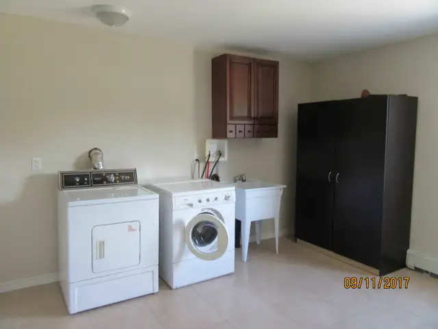 One Bedroom Apartment for Rent - Photo 5