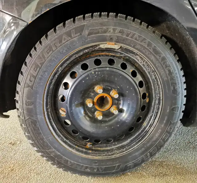 Winter Tires with Rim - Photo 4