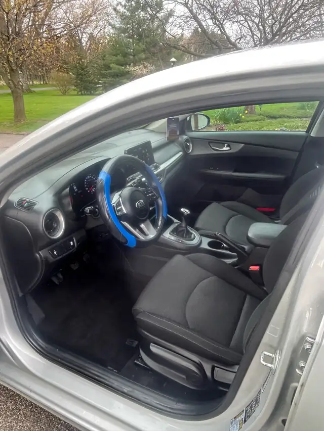 2019 Kia Forte LX - Photo 5