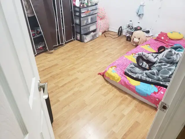 Walkout basement apartment for rent, best area of Scarborough - Photo 2