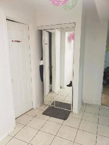 Walkout basement apartment for rent, best area of Scarborough - Photo 6