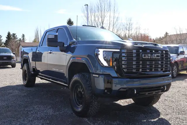 2025 GMC Sierra 3500HD LIFTED Denali Ultimate - Photo 10