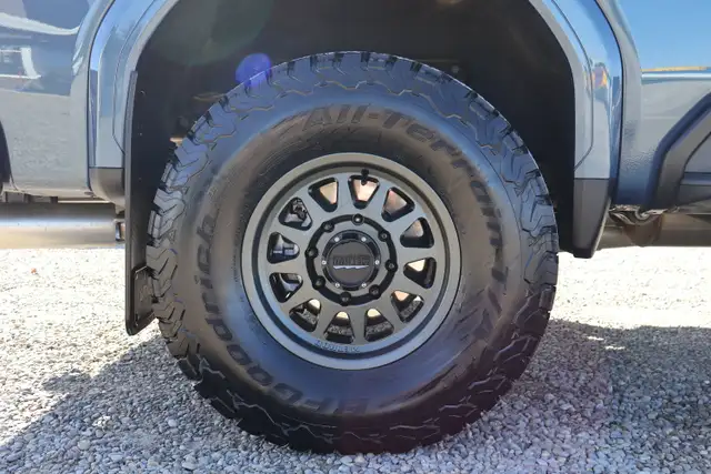 2025 GMC Sierra 3500HD LIFTED Denali Ultimate - Photo 19