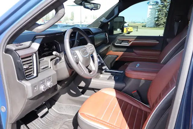 2025 GMC Sierra 3500HD LIFTED Denali Ultimate - Photo 26