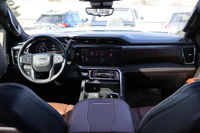 2025 GMC Sierra 3500HD LIFTED Denali Ultimate - Photo 29