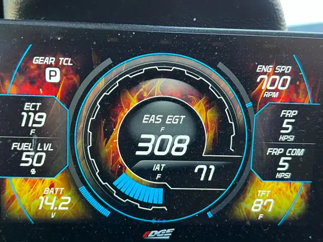 2015 RAM 2500 6.7L - Photo 5