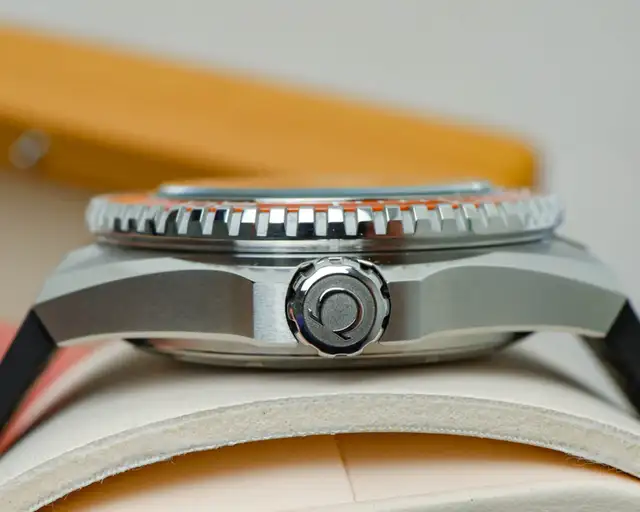 2026 Omega Seamaster Planet Ocean 600m Orange Bezel - Photo 2