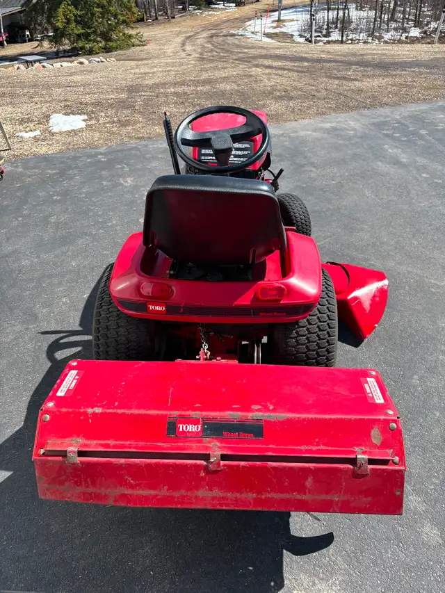 Toro Wheel Horse 416-8 Garden tractor - Photo 4