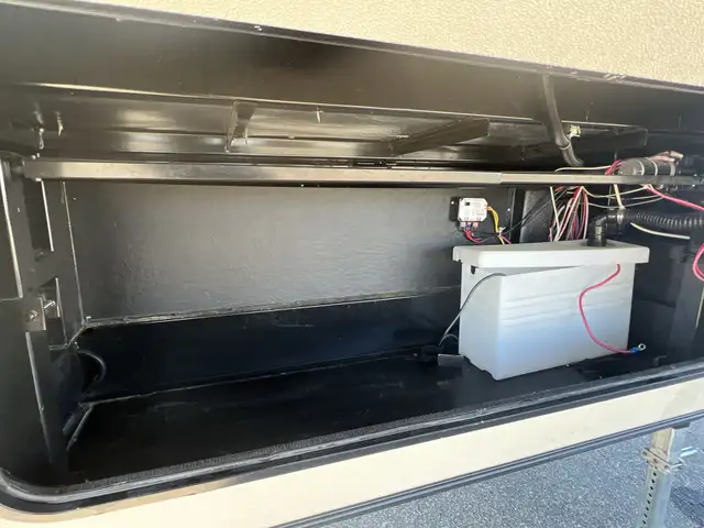 2015 COACHMEN FREEDOM EXPRESS 31SE BUNK HOUSE MODEL, SPACIOUS - Photo 13