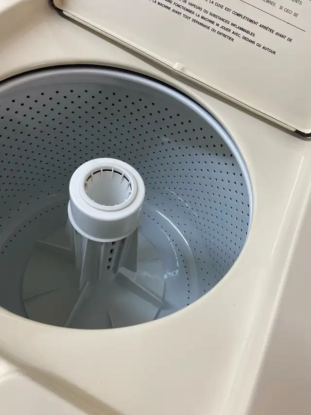 Maytag Washer - Photo 2