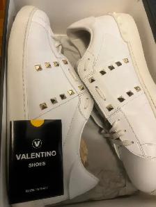 $150 DESIGNER SALES - BURBERRY, GIUSEPPE, GUCCI, VALENTINO - Photo 6