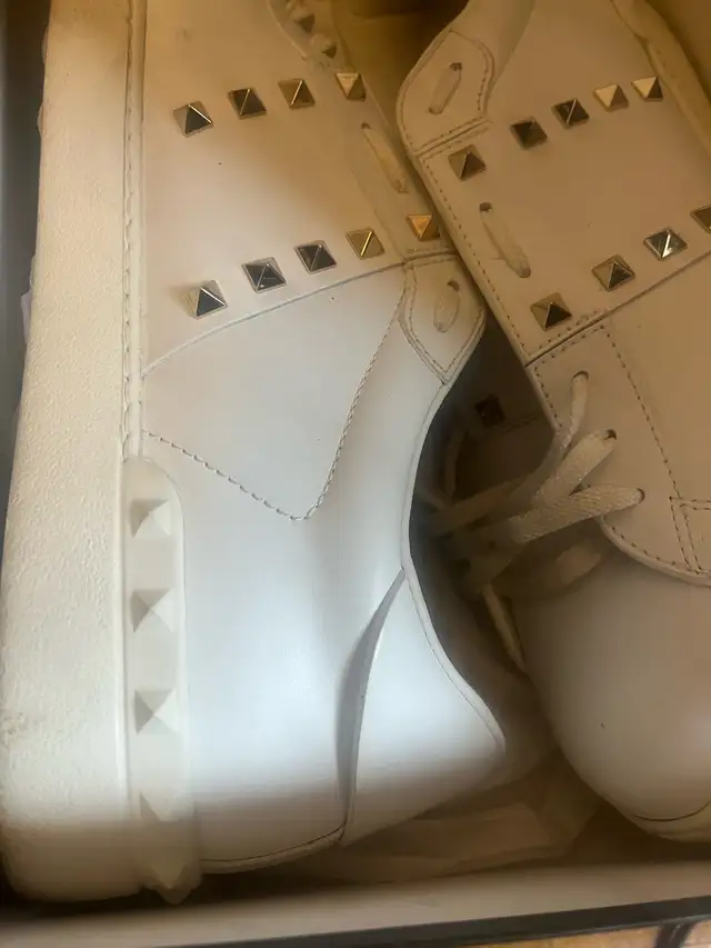 $150 DESIGNER SALES - BURBERRY, GIUSEPPE, GUCCI, VALENTINO - Photo 7