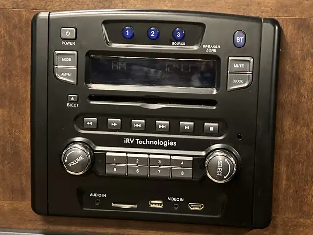 2017 Keystone Outback 332FK, FRONT KITCHEN & DINETTE SPACIOUS - Photo 16