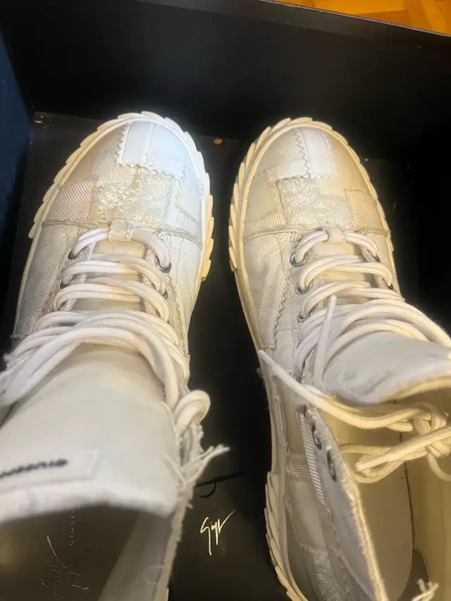 $180 Sneaker Deals, Giuseppe Zanotti, Size 13 White Leather - Photo 2