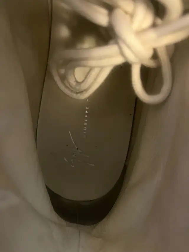 $180 Sneaker Deals, Giuseppe Zanotti, Size 13 White Leather - Photo 3