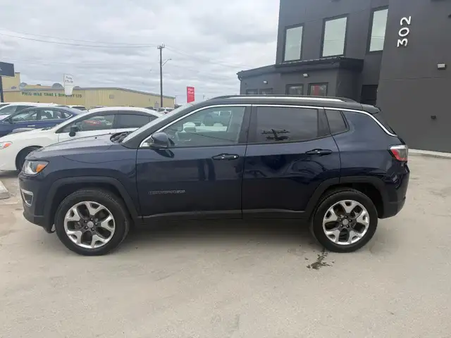 2018 JEEP COMPASS LIMITED - LEATHER SEATS - NAVIGATION - SUNROOF - Photo 2