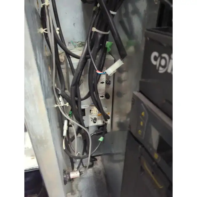 Dixie Narco DN5591 Commercial Vending Machine Pop, Water, Cans, - Photo 5