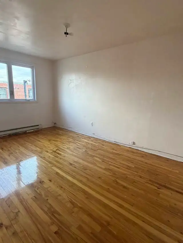 5 1/2 for rent - Photo 3
