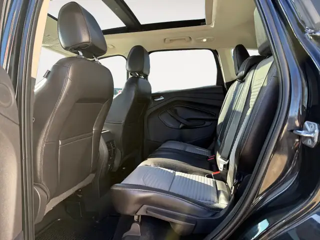 2017 Ford Escape TITANIUM LOWKMSLOADED - Photo 13