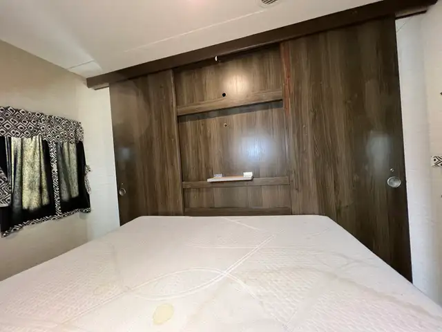2018 KEYSTONE BULLET 247BHSW BUNKS, REAR BATHROOM, SECOND ACCESS - Photo 22