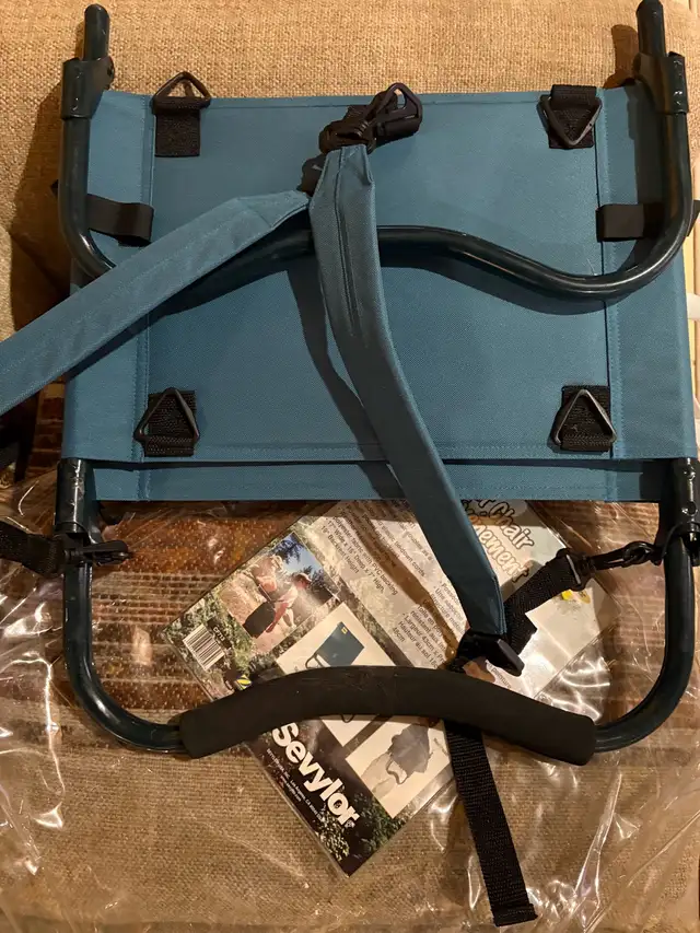 Event Chair - Photo 2