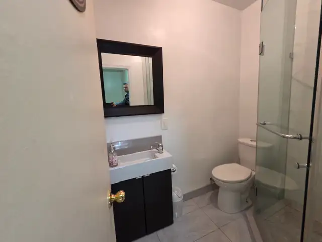 Commercial Retail Space In Toronto! - Photo 5