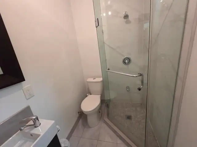 Commercial Retail Space In Toronto! - Photo 10