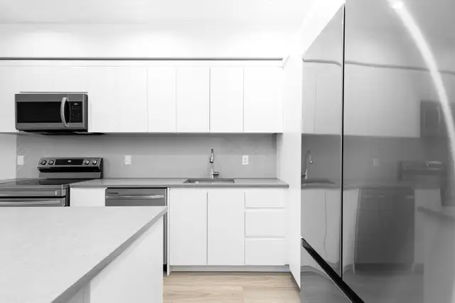 Brand New 1 Bed, 1 Bath Home - Photo 2