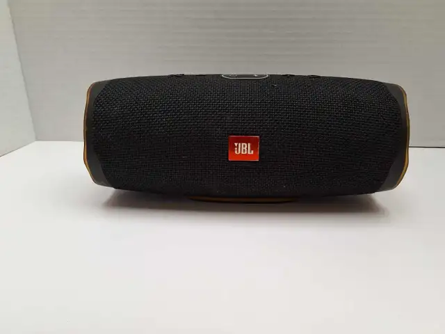 JBL Charge 4 Bluetooth Speaker