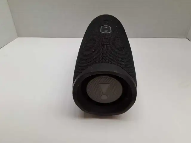 JBL Charge 4 Bluetooth Speaker - Photo 3