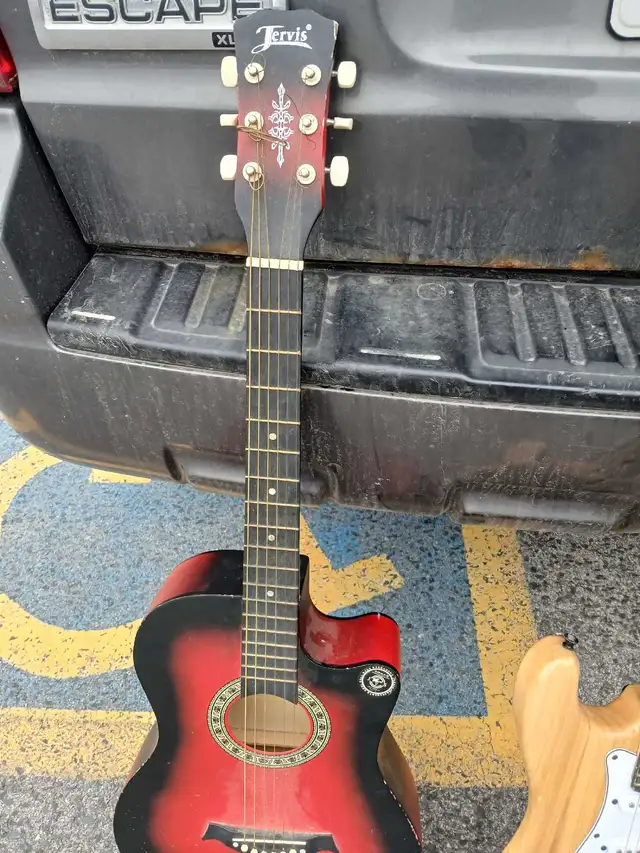 Classical Guitar ( acoustic)