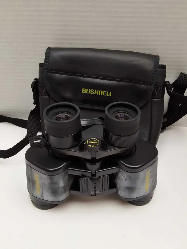 Bushnell 7 x 35mm Binoculars 13-7016