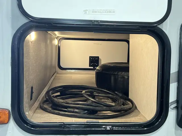 2018 Wilderness 2475BBH BUNKS, SPACIOUS, OUTDOOR KITCHEN - Photo 12