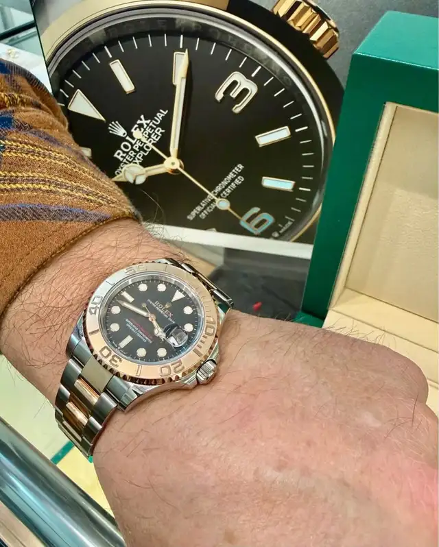 Rolex 2021 Yacht-Master Two Tone 40mm Black Dial 126621 Full Set