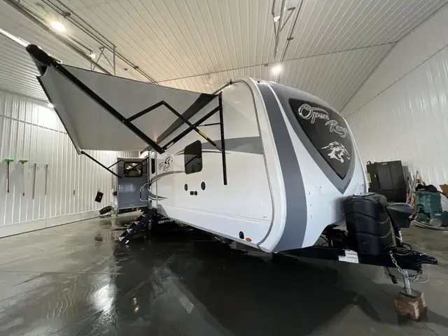 2019  Open Range 324RES,LUXURIOUS, SPACIOUS, COUPLES UNIT