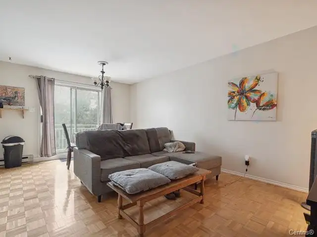 logement a louer au 596 rue de Chablis Laval - Photo 3