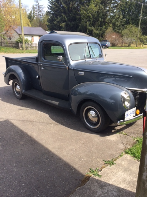 1941 Ford pickup - Photo 3
