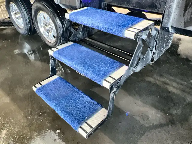 2020 Grand Design Reflection 295RL, SPACIOUS, COUPLES UNIT - Photo 9