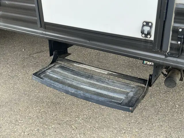 2022 Coleman 18BH LIGHT WEIGHT, DOUBLE BUNKS - Photo 7