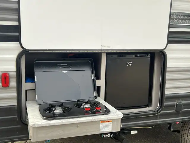 2022 Coleman 18BH LIGHT WEIGHT, DOUBLE BUNKS - Photo 10