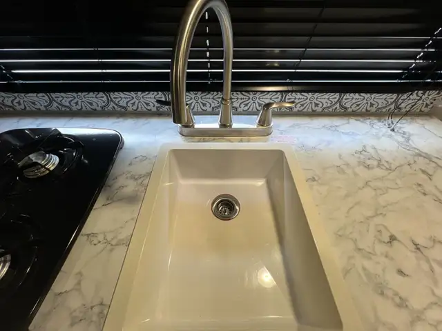 2022 Coleman 18BH LIGHT WEIGHT, DOUBLE BUNKS - Photo 18