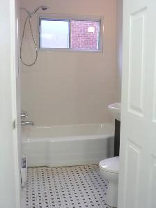 NDG 3Bed1bath   office spacious apartment -2nd floor Duplex - Photo 9
